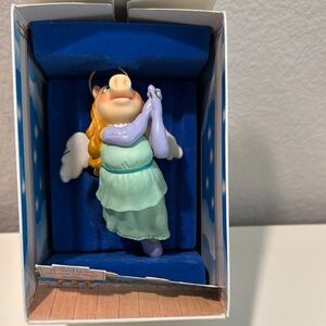 Divine Miss Piggy Hallmark Ornament